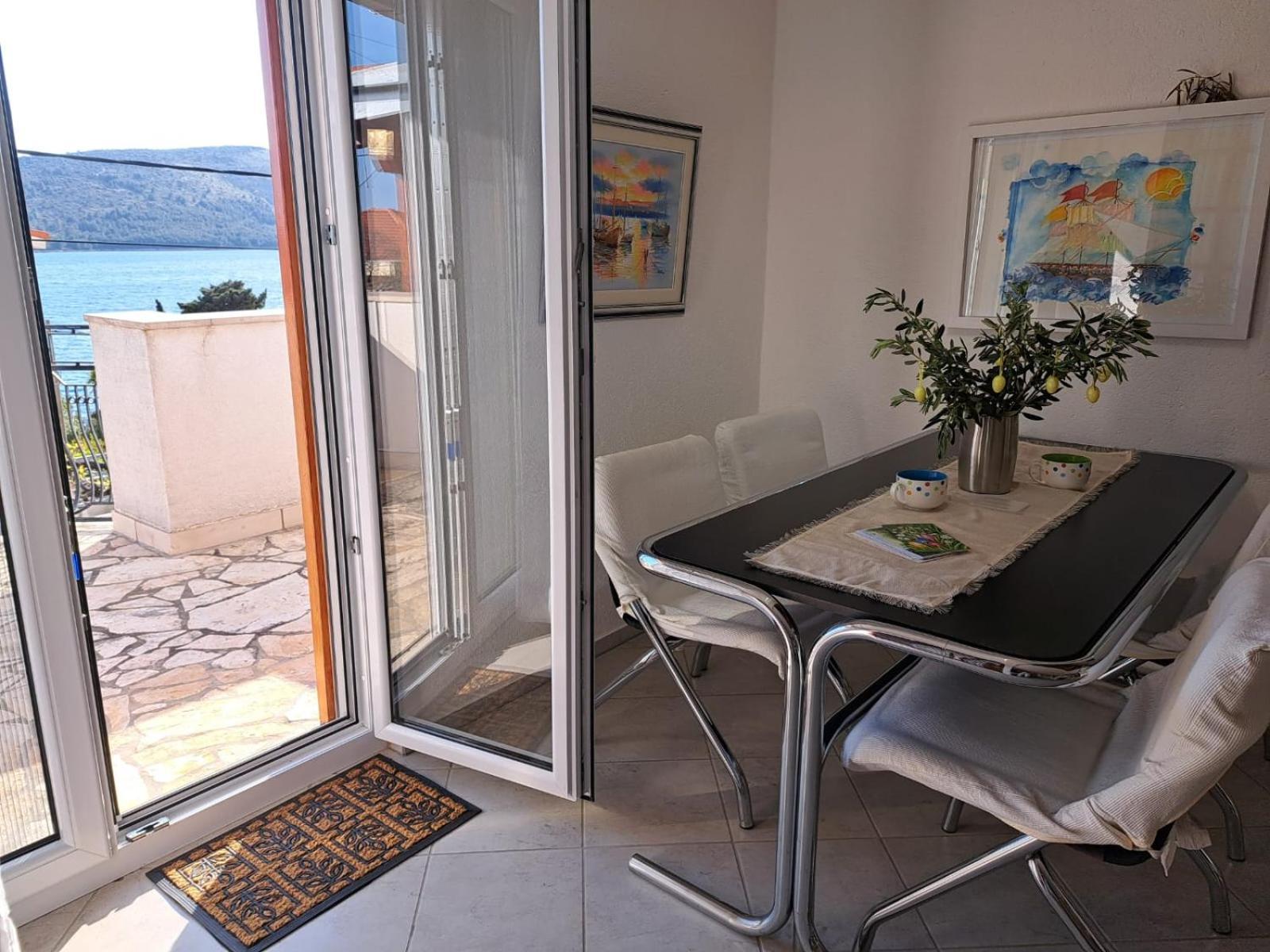 Villa Apartments Oliva Seget Vranjica Εξωτερικό φωτογραφία